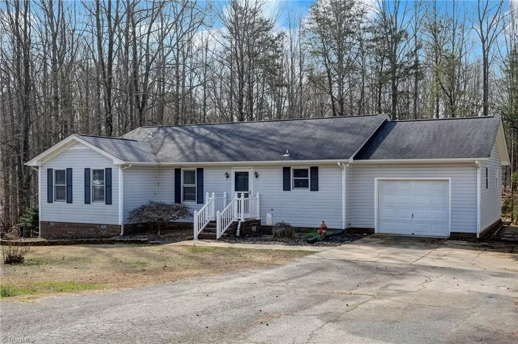 114 Douglas Lane, Reidsville, NC 27320 - #1