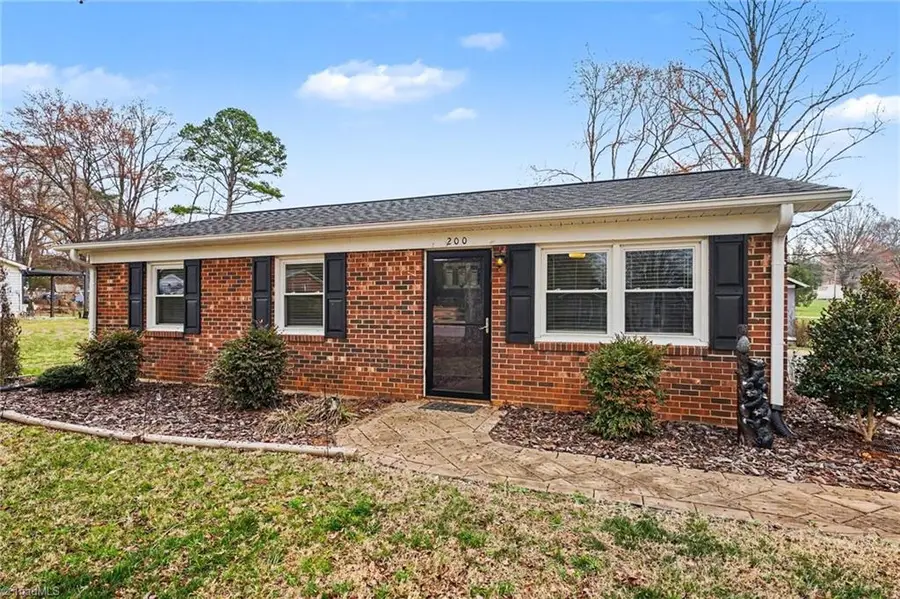 200 Redwood Bend Road, King, NC 27021 - #2