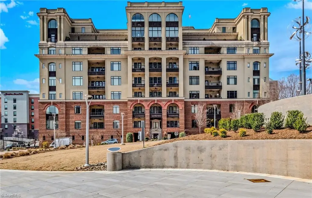 1 Park Vista Lane #320, Winston Salem, NC 27101 - #1
