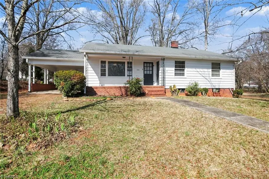 106 11th Avenue, Mayodan, NC 27027 - #2