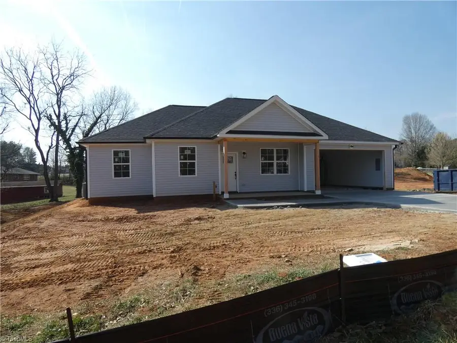 109 Hickory Street, Yadkinville, NC 27055 - #2