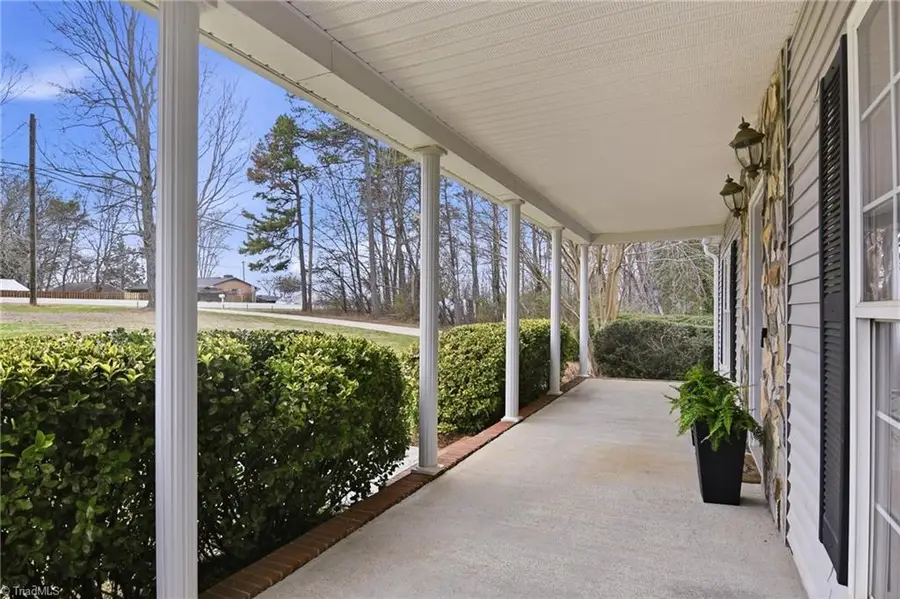 2341 Nc Highway 66 S, Kernersville, NC 27284 - #2