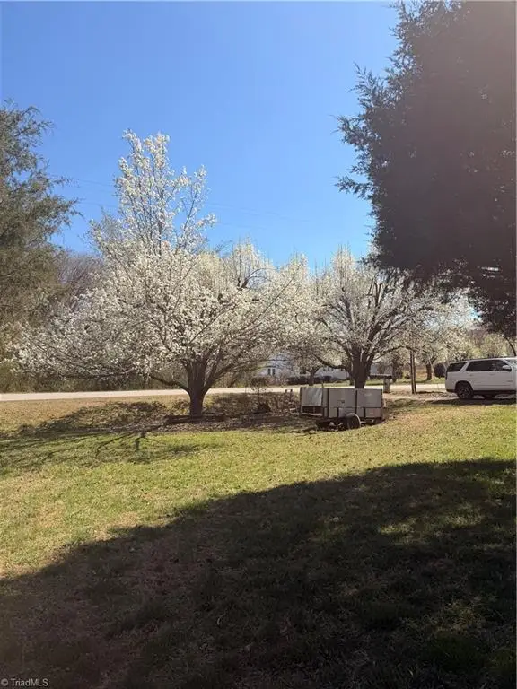 103 Silver Street, Lexington, NC 27292 - #3