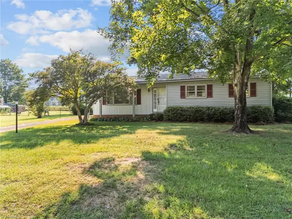 515 W Stokes Street, China Grove, NC 28023