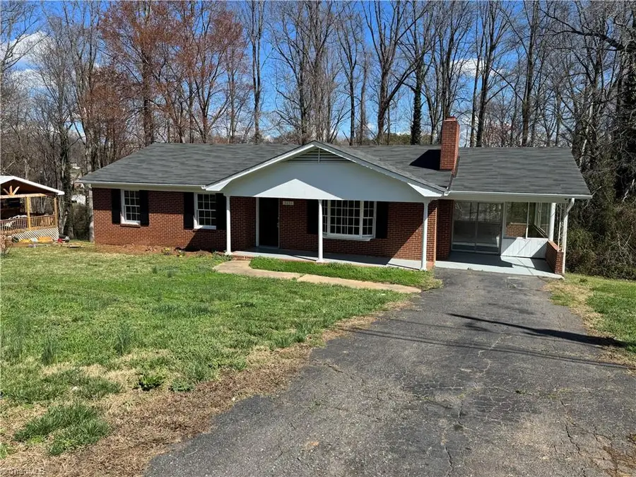 3631 Kinghill Drive, Winston Salem, NC 27105 - #3