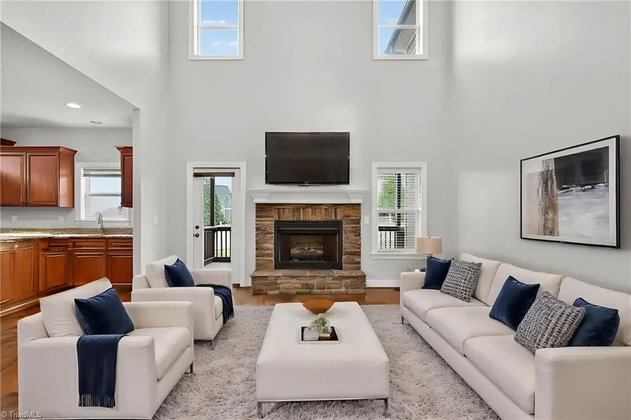 3439 Grandview Crossing Lane, Pfafftown, NC 27040 - #3