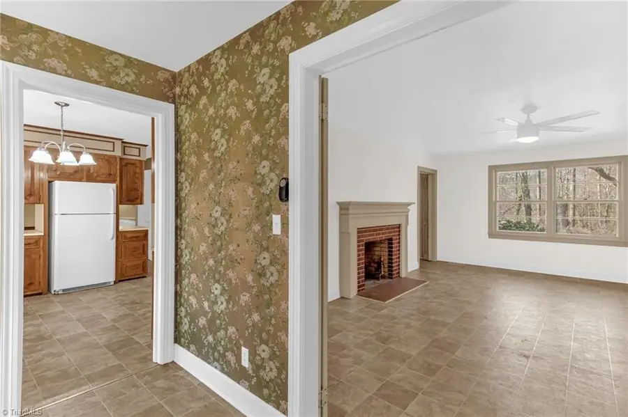 875 Bonanza Drive, Salisbury, NC 28144 - #3