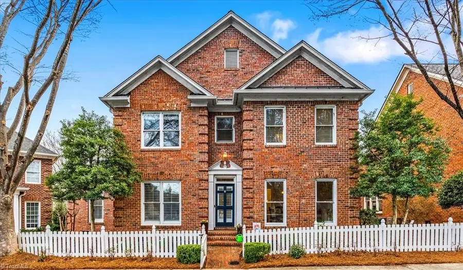 14 Checkerberry Square, Greensboro, NC 27455 - #2