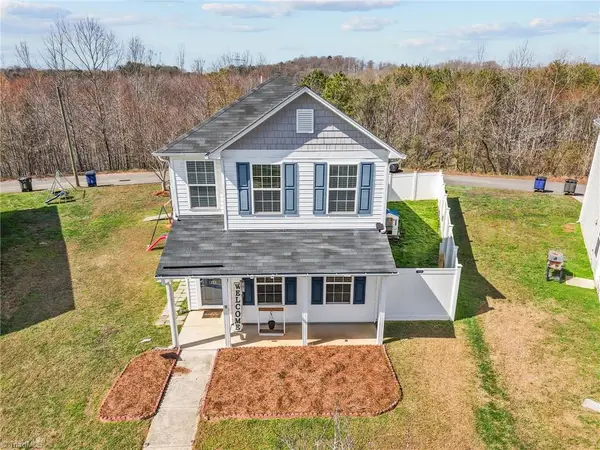 1751 Overcreek Circle, Winston-Salem, NC 27127