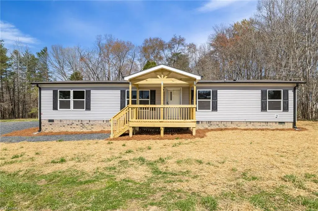 153 Mosley Loop, Madison, NC 27025 - #1