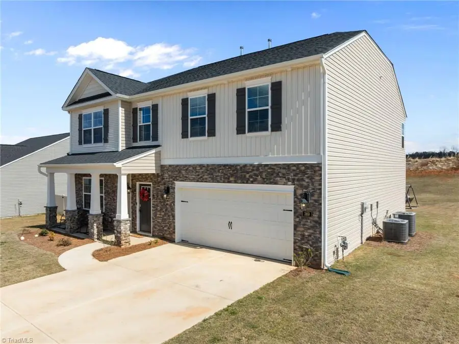369 Willowbrooke Way, Stokesdale, NC 27357 - #2