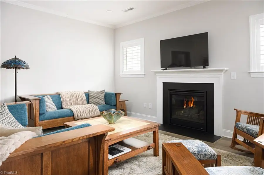 1724 Eastover Drive, Kernersville, NC 27284 - #2