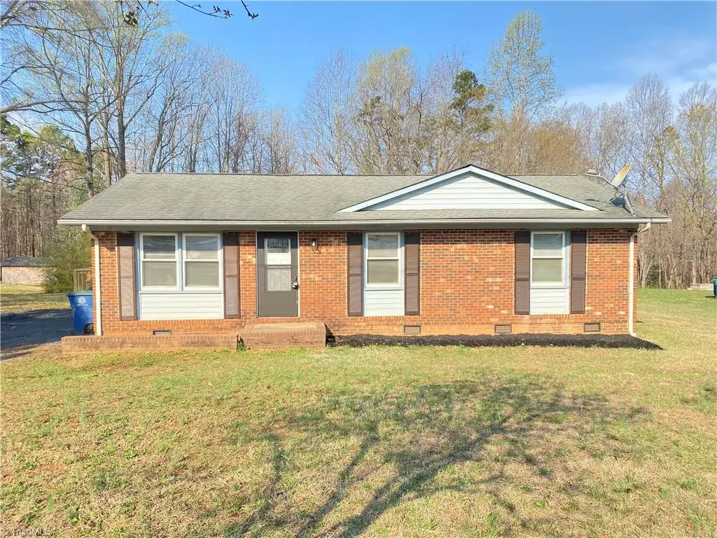 268 Young Road, Stoneville, NC 27048 - #1