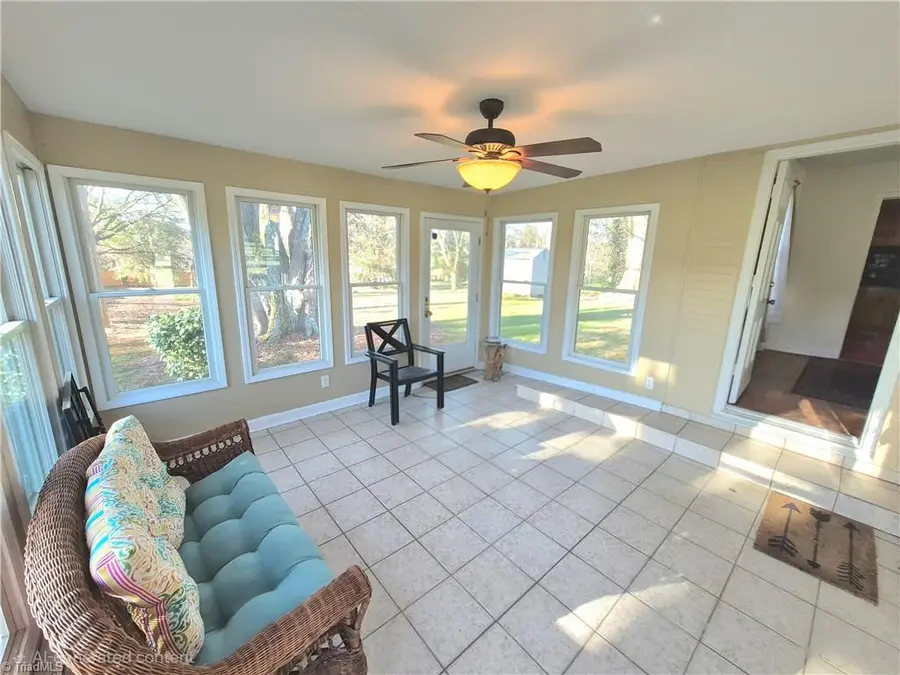 125 Emsley Street, Winston Salem, NC 27103 - #3