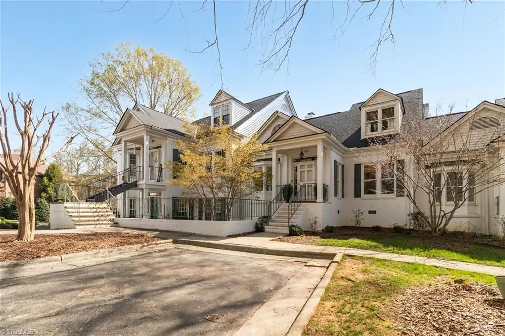 130 Sunset Circle #104, Greensboro, NC 27408 - #1