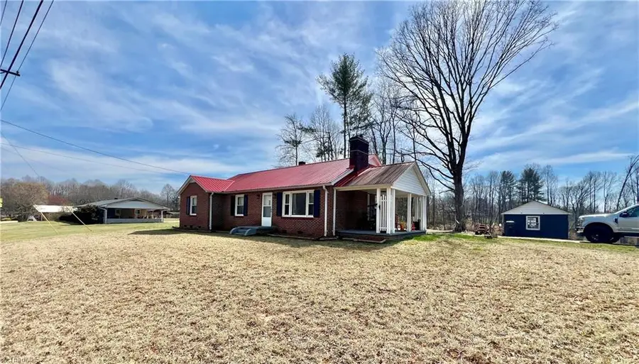 5528 Elkin Highway, North Wilkesboro, NC 28659 - #3