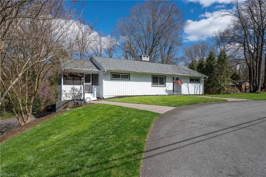 2855 Loch Drive, Winston Salem, NC 27106 - #2