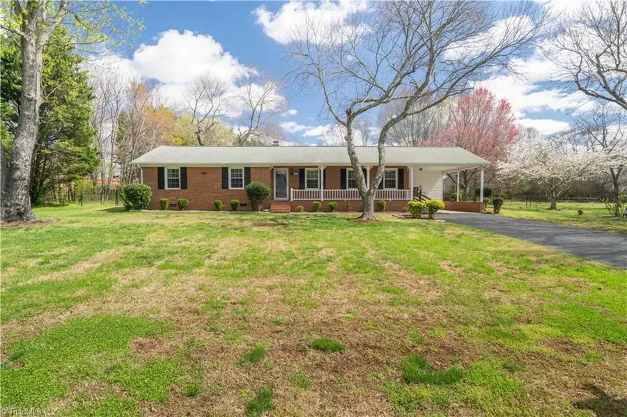 1401 Lambs Lane, Kernersville, NC 27284 - #3