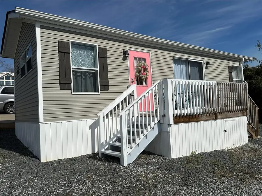 166 Eagle Drive, New London, NC 28127 - #3