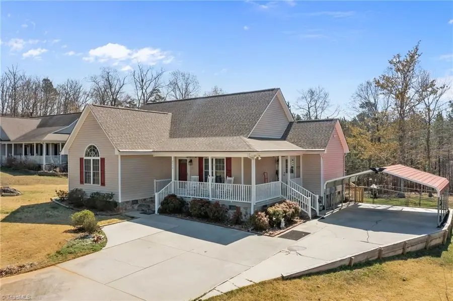 2559 Butterfly Trail, Randleman, NC 27317 - #3