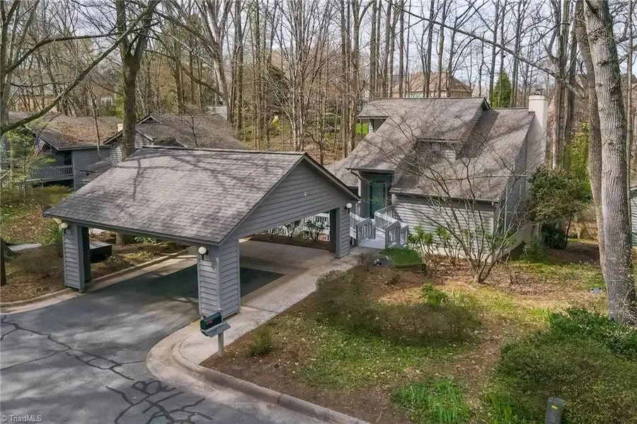 208 Forest Brook Drive, Winston Salem, NC 27106 - #2