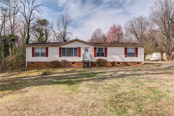 230 Sun View Road, Winston-Salem, NC 27105