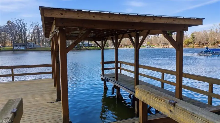 3920 Old Mountain Road, Lexington, NC 27292 - #2