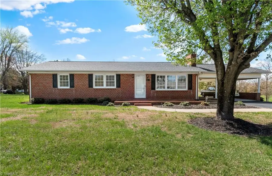 612 Main Street, Boonville, NC 27011 - #2