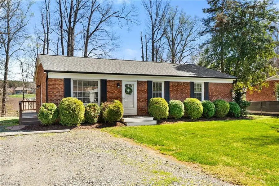 1505 Runabout Road, Pfafftown, NC 27040 - #2