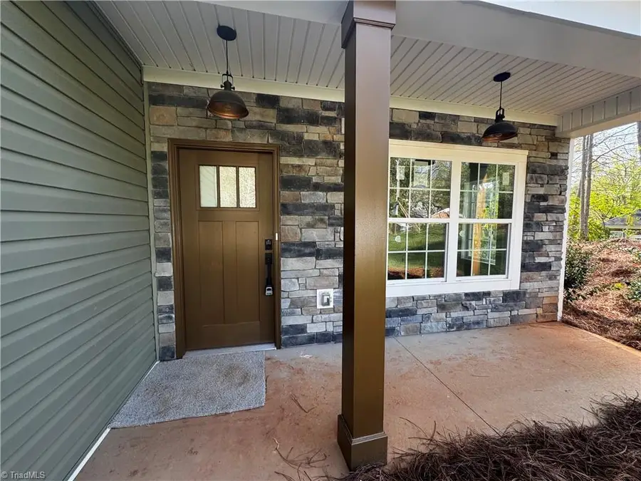 609 Isabel Drive, Lexington, NC 27292 - #3