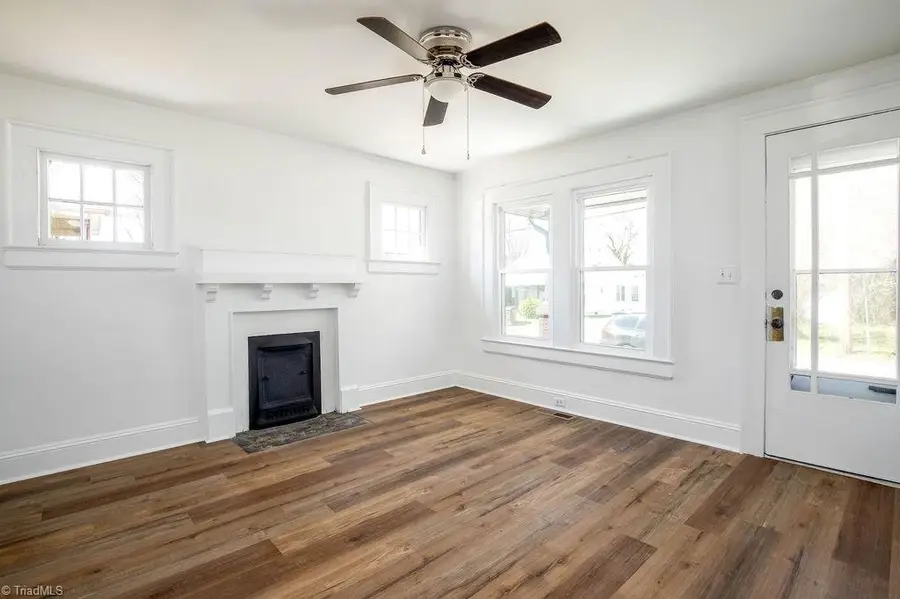 208 Underhill Street, High Point, NC 27260 - #2