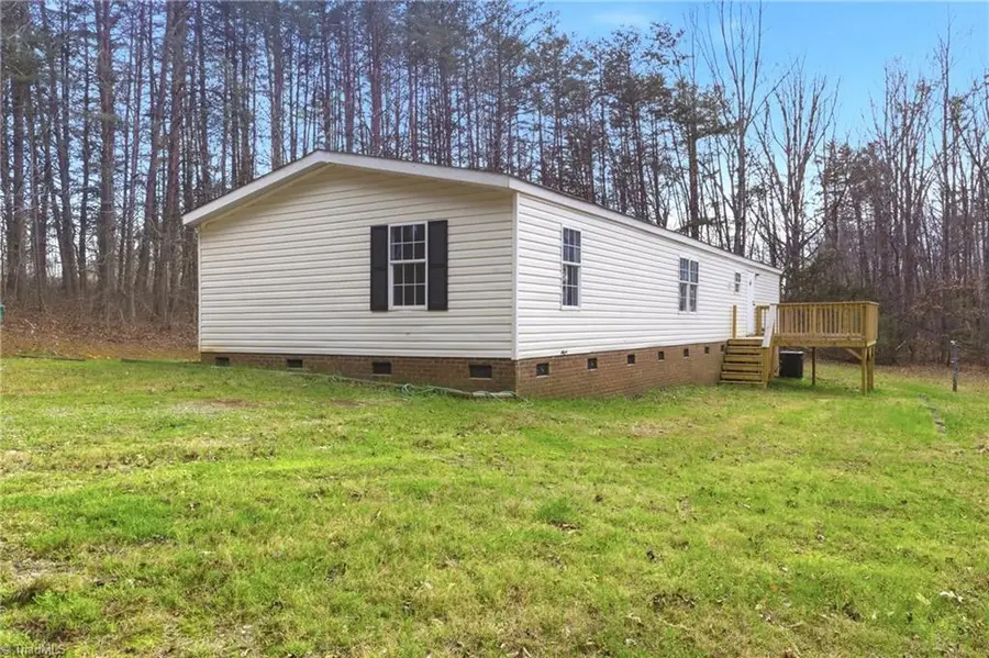 670 Foxwood Road, Madison, NC 27025 - #3