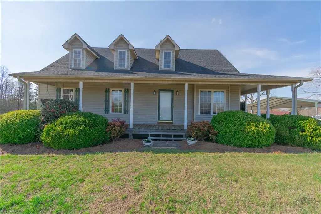 6055 Wind Shadow Lane, Walkertown, NC 27051 - #1