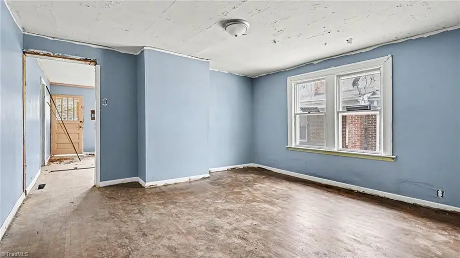 604 Chandler Avenue, High Point, NC 27262 - #3