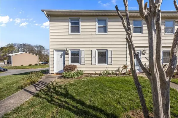 5723 Bramblegate Road, Greensboro, NC 27409