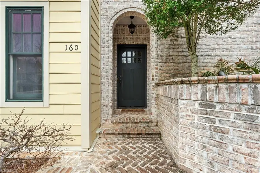 160 Park Pointe Circle, Winston Salem, NC 27104 - #3