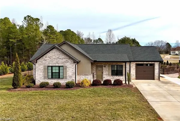 216 Parks Meadows Drive, Lexington, NC 27292