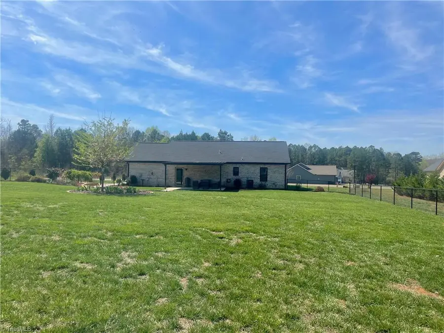 216 Parks Meadows Drive, Lexington, NC 27292 - #3