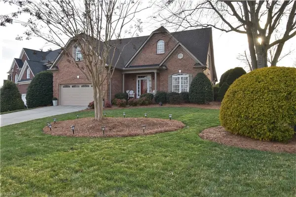 1008 Keswick Lane, Clemmons, NC 27012