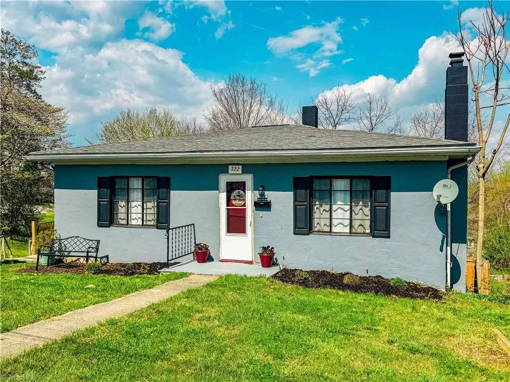 722 Maiden Lane, Mount Airy, NC 27030 - #1