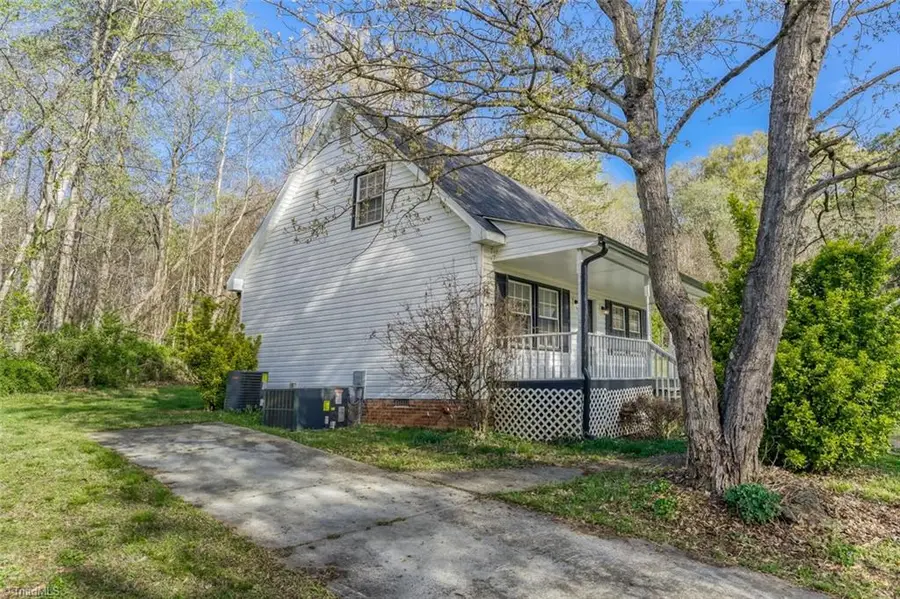 3808 Spring Branch Drive, Winston Salem, NC 27107 - #3