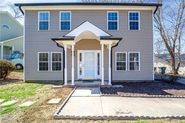 3 Ivyglen Court, Greensboro, NC 27406