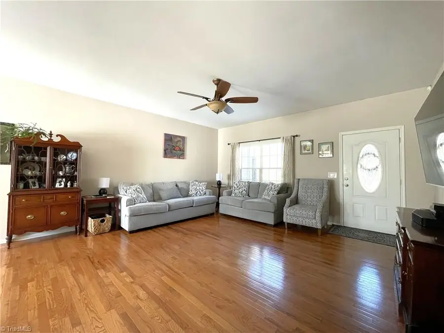 6715 Hockett Country Lane, Pleasant Garden, NC 27313 - #3