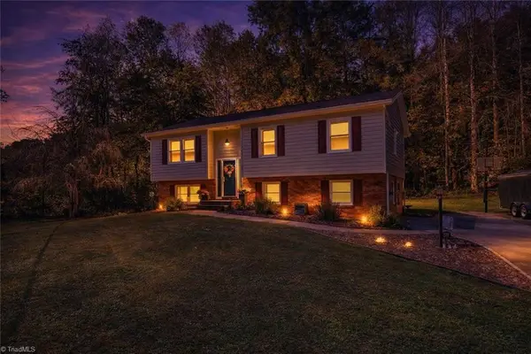 0328 Country Club Road, Wilkesboro, NC 28697