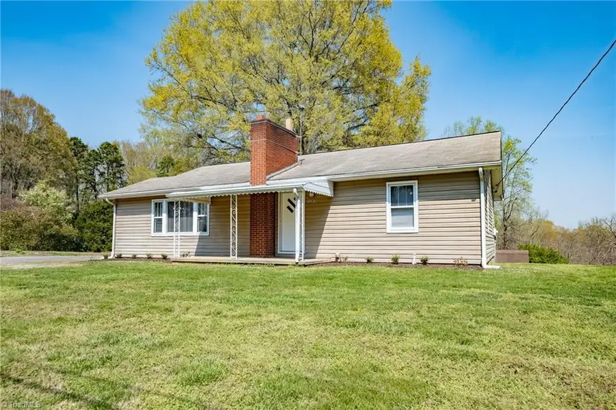 3283 Us Highway 64, Advance, NC 27006 - #2