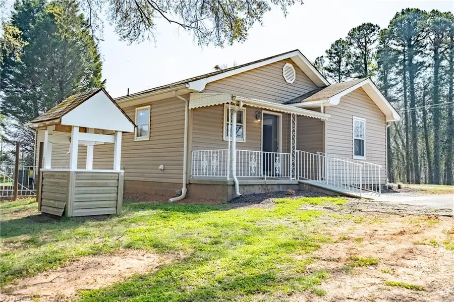 3283 Us Highway 64, Advance, NC 27006 - #3