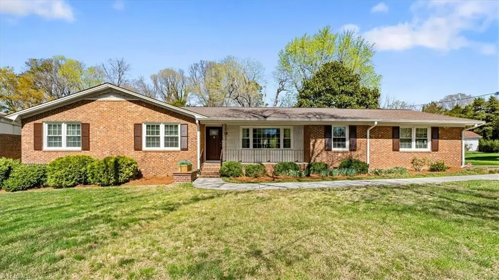 220 Cedarwood Drive, Jamestown, NC 27282 - #1