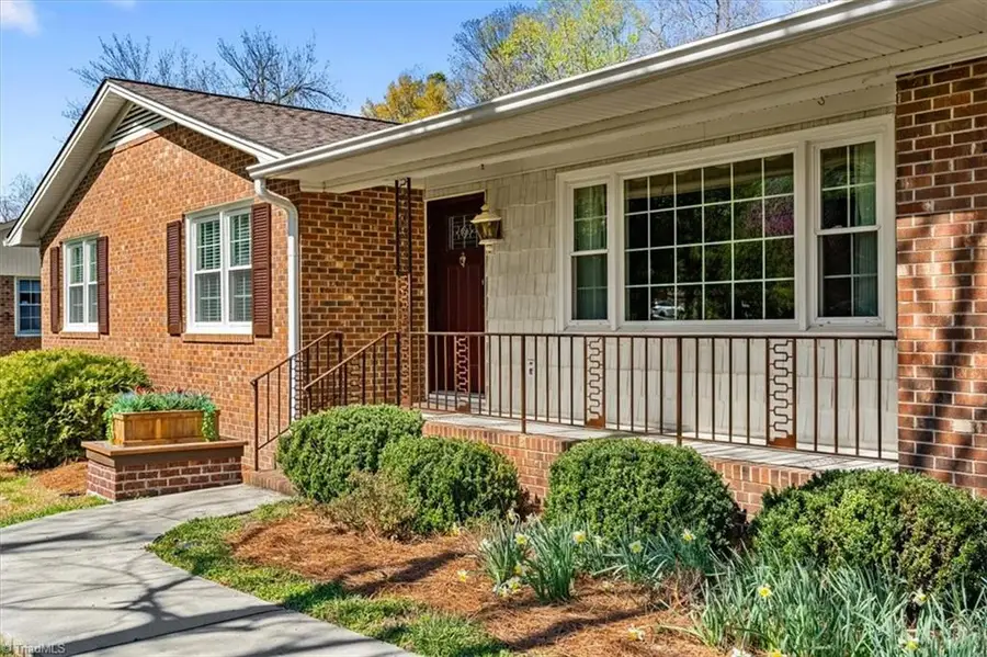 220 Cedarwood Drive, Jamestown, NC 27282 - #2