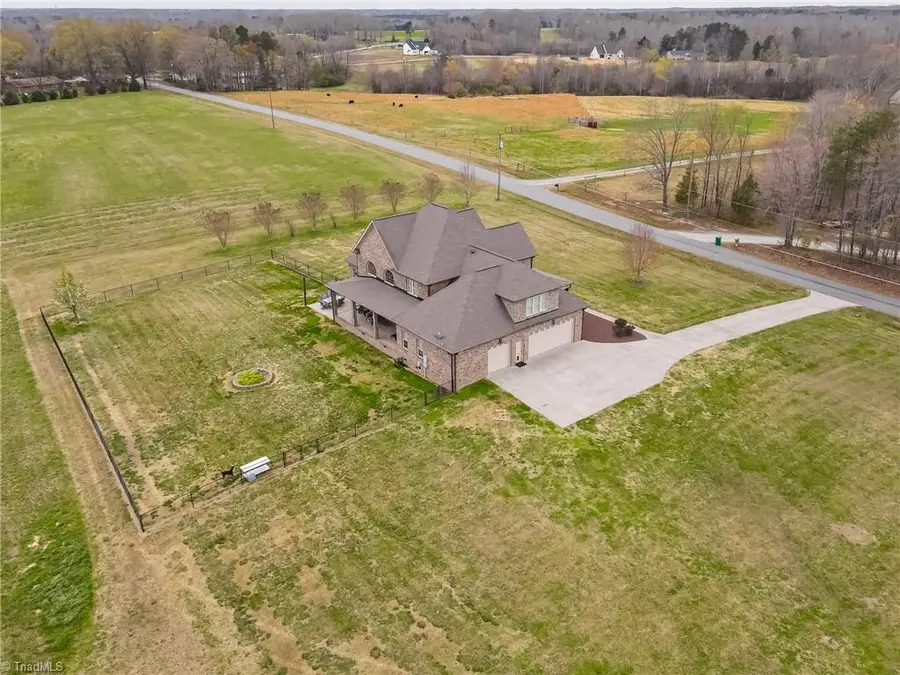 203 Bobcat Road, Summerfield, NC 27358 - #3