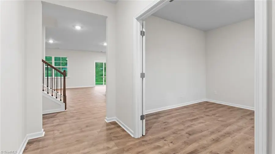 3002 Middle Creek Lane, Greensboro, NC 27405 - #3